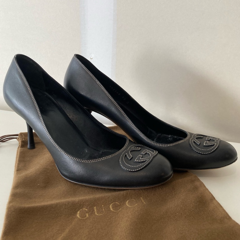 VINTAGE GUCCI FLAWLESS PRE-LOVED BLACK LEATHER GUCCI SIZE 10B HEEL HGT 3 INCHES